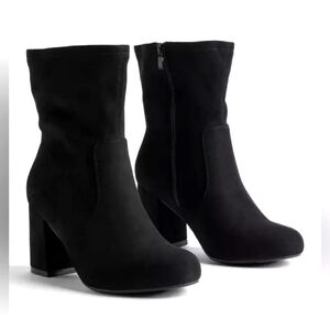 NWT Torrid Stretch Booties